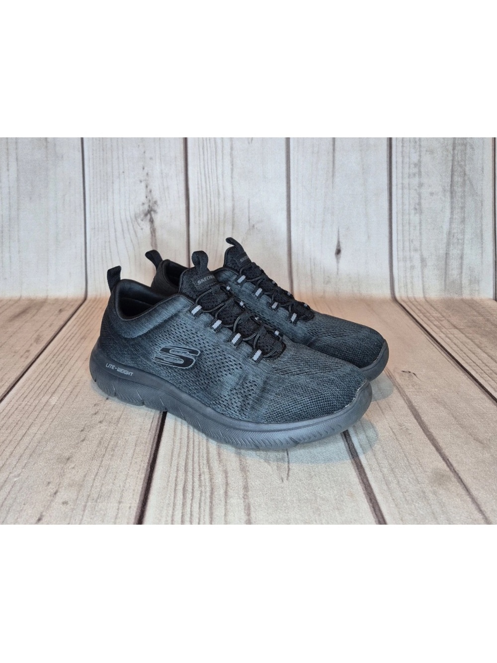 Skechers Men's Size 9.5 Summits Louvin Sneakers 232186/BBK Black Slip-on Shoes